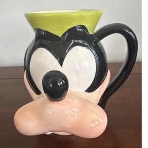 Vintage Disney Goofy 3D Character Mug Sculpted Ceramic Coffee Cup Green Hat